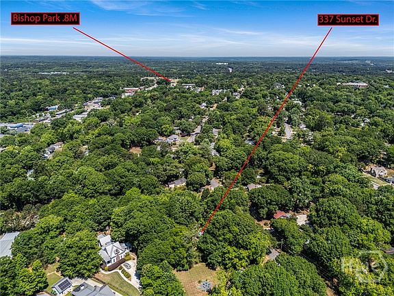 4th image of 337 Sunset Drive