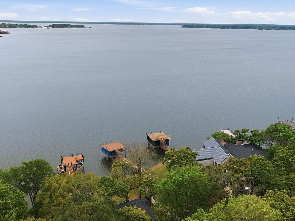 1st image of 125 Pebble Beach Dr