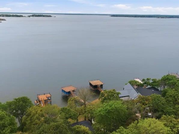 125 Pebble Beach Dr, Mabank, TX 75156