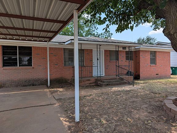 3rd image of 1004 E Beverly Loop