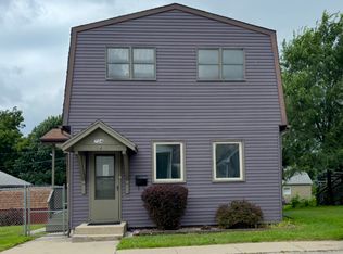 704 Ledochowski St, Lemont, IL 60439