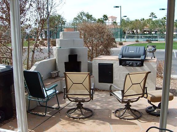 Patio w/built in Fireplace and BBQ