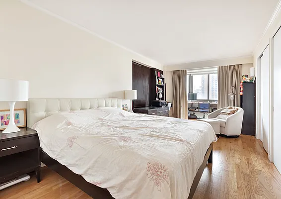 Sold by Compass | media 20