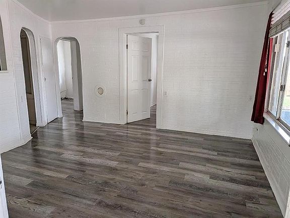 3rd image of 10018 N 14th St