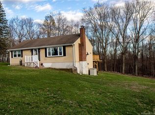 65 Paden Rd, Coventry, CT 06238