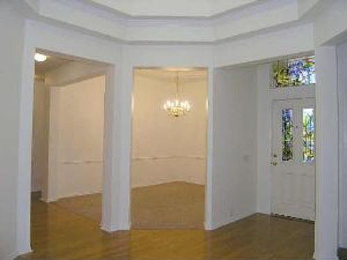3rd image of 1822 Palace Dr