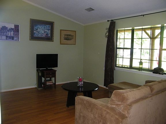 3rd image of 4026 Danielle Dr
