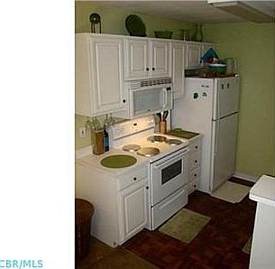 3rd image of 2451 Warm Springs Dr