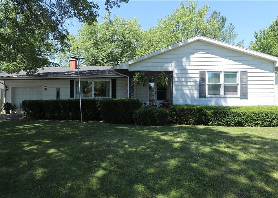 1st image of 1036 E Northland Dr