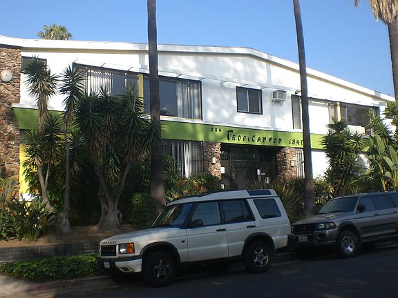 3rd image of 1845 Canyon Dr APT 6