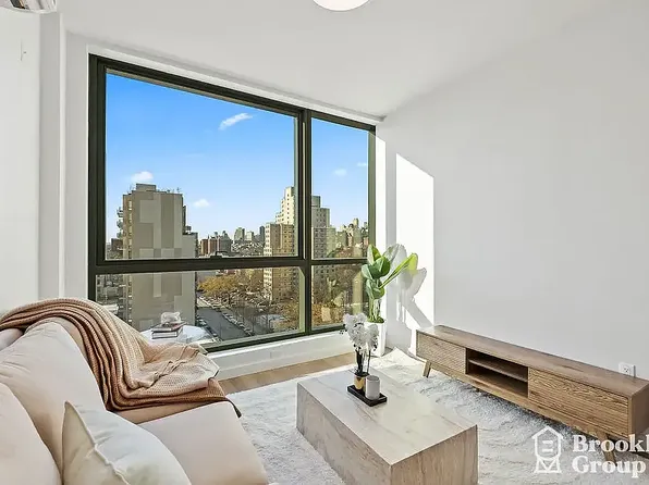 556 Baltic Street image 1 of 29