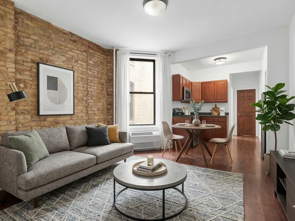 252 Broome Street image 1 of 5