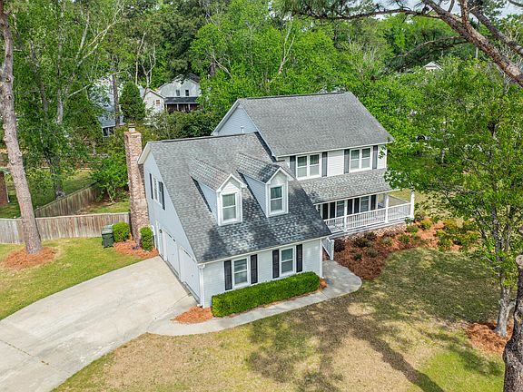 3rd image of 609 Black Oak Blvd