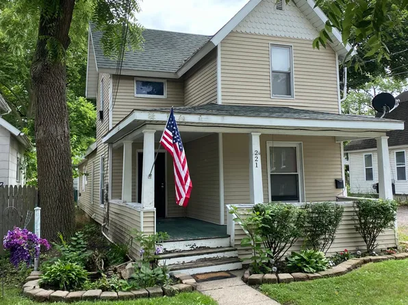 221 S Bingham St, Lansing, MI