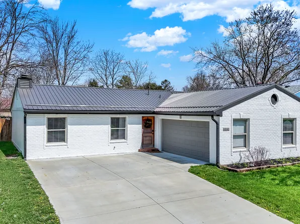 1280 Casco Bay Cir, Cicero, IN 46034