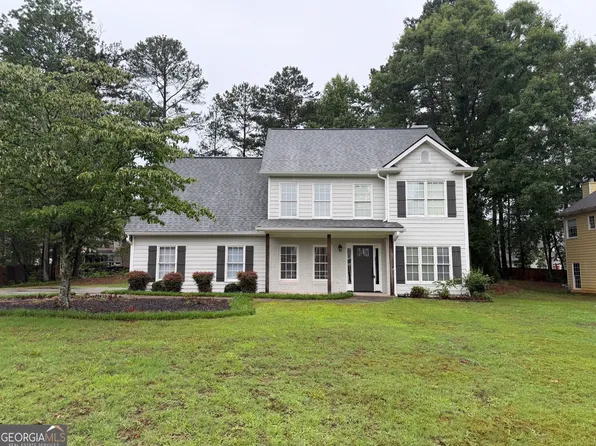 2232 Woodbriar Dr, Buford, GA 30518