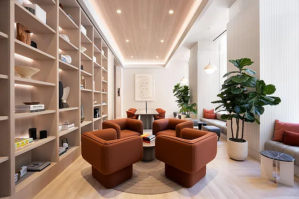 Rented by Greystar | media 19