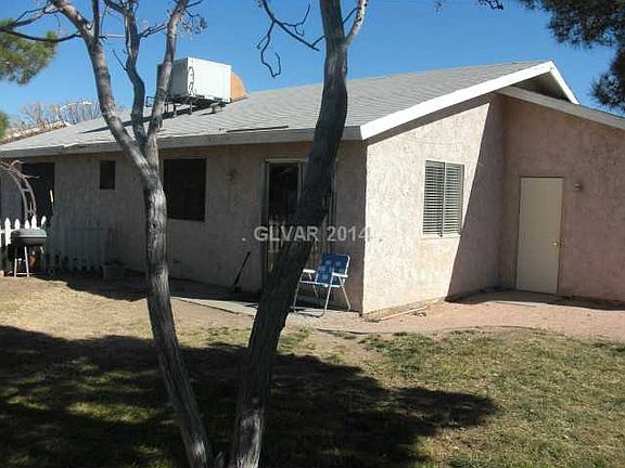 3rd image of 903 N Major Ave