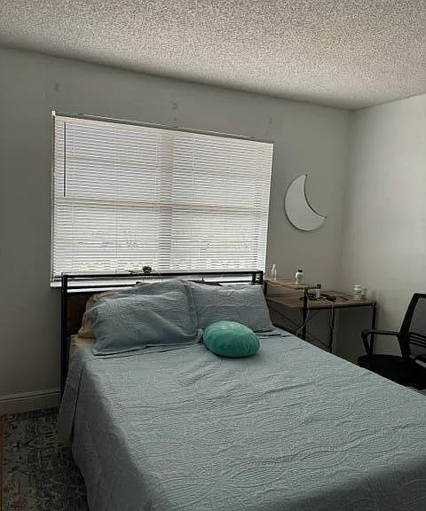 9300 SW 8th St #305 — Photo 13
