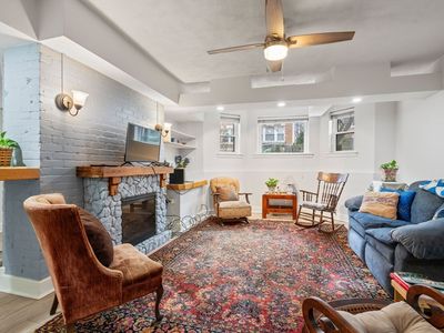22 James St #22A, Brookline, MA, 02446