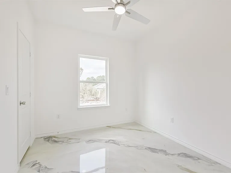 16922 W Forrestal — Photo 21