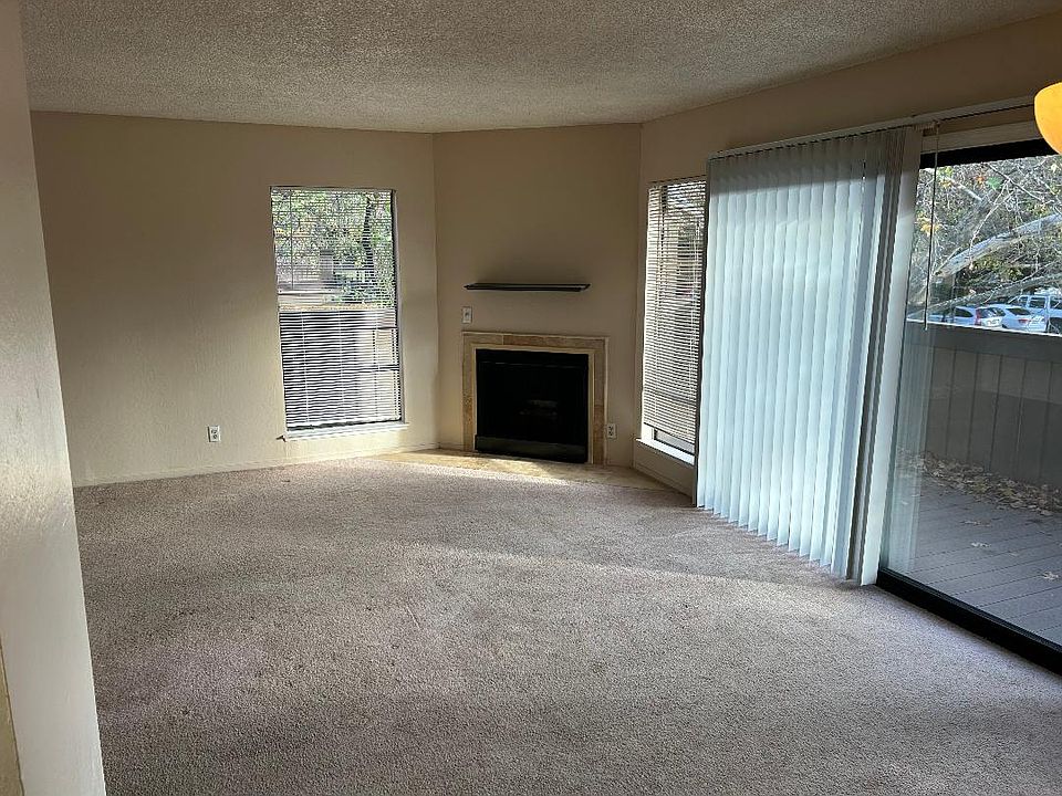 1st image of 1039 Fulton Ave APT 382