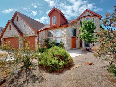 9200 Palomas Ave NE, Albuquerque, NM, 87109