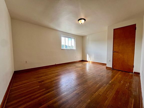 4th image of 105 Savors Ct