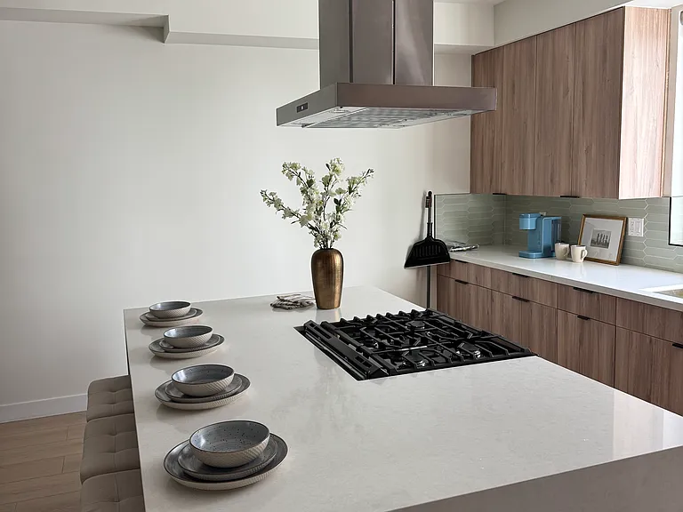 4152 Cahuenga Blvd #9 — Photo 5