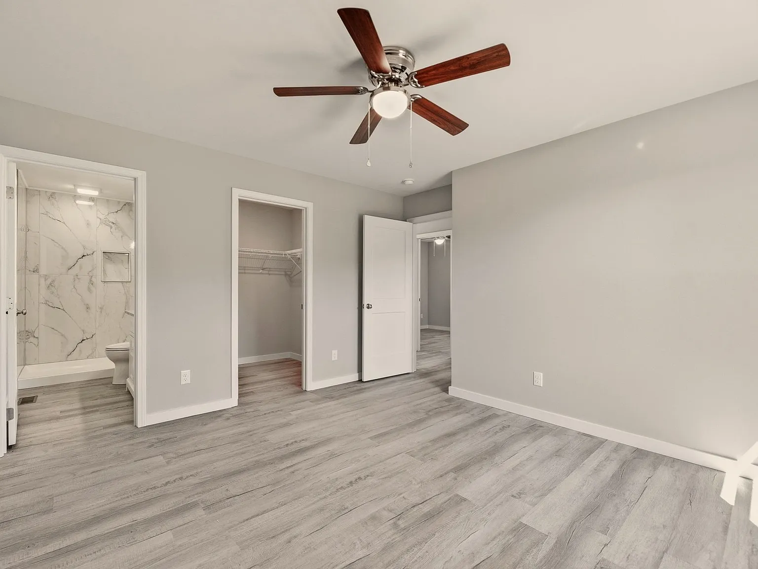 3 bed, 2.5 bath, 1150 sqft, $2,000 — Photo 2