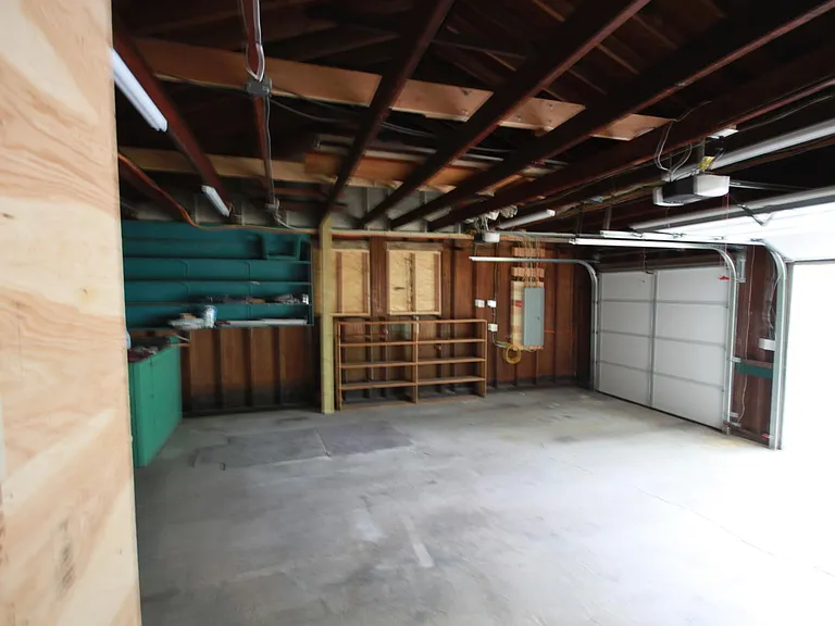 71 Bradley St — Photo 25