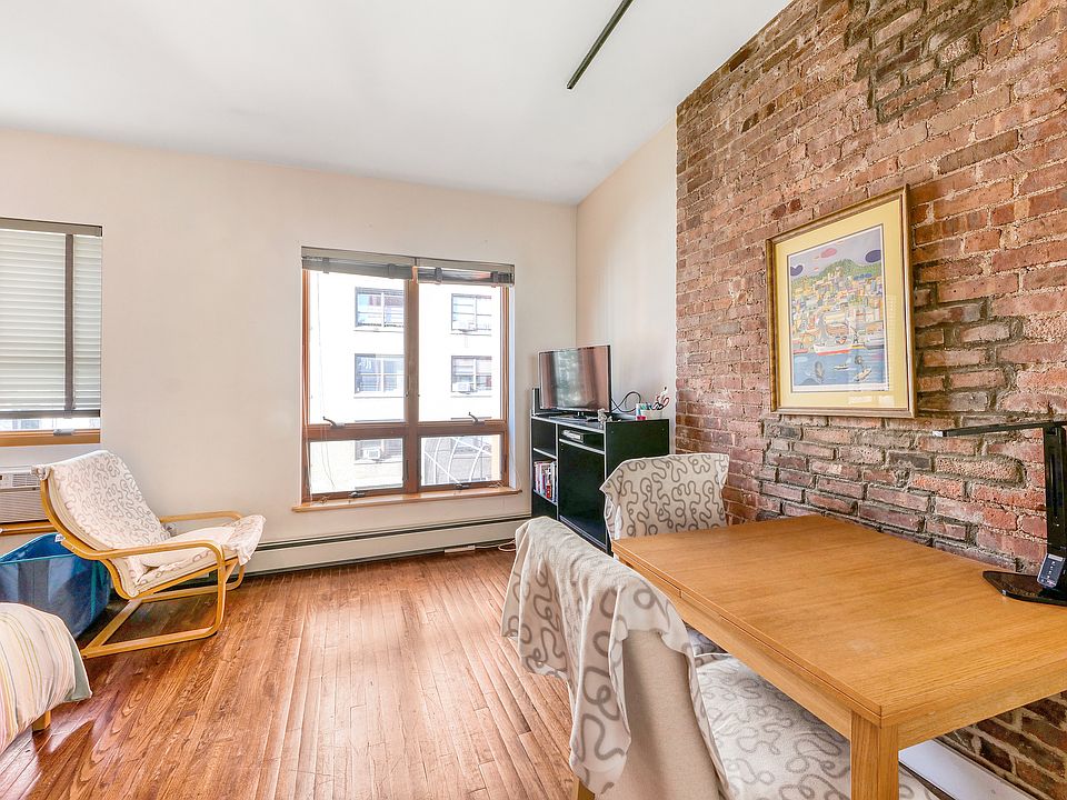 1st image of 119 W 95th St #4R