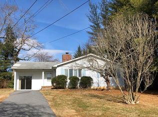 30 Persimmon Ln #30, Asheville, NC 28805