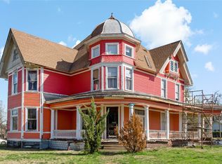 508 N 2nd St, Honey Grove, TX 75446