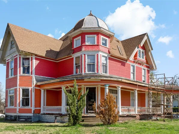 508 N 2nd St, Honey Grove, TX 75446