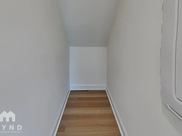 1546 Cedar Tree Dr — Photo 7