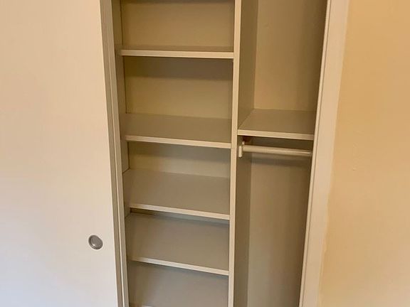 4th image of 1500 NE 72nd St APT 3