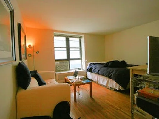 Rented by JM Preston Properties LLC | media 24