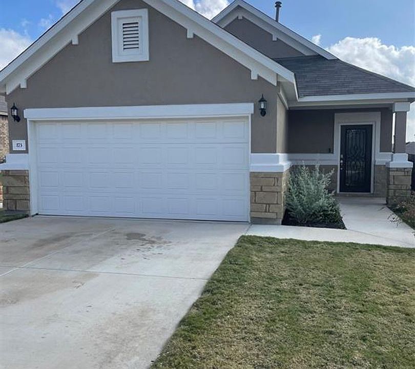 1st image of 173 Nettletree Dr