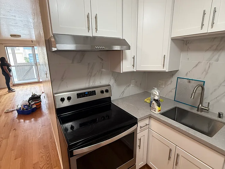2750 McAllister St #101 — Photo 3