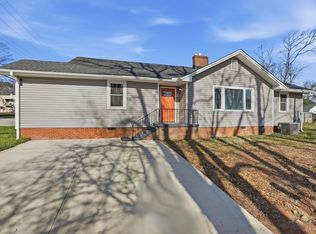 112 E Parker Rd, Greenville, SC 29611