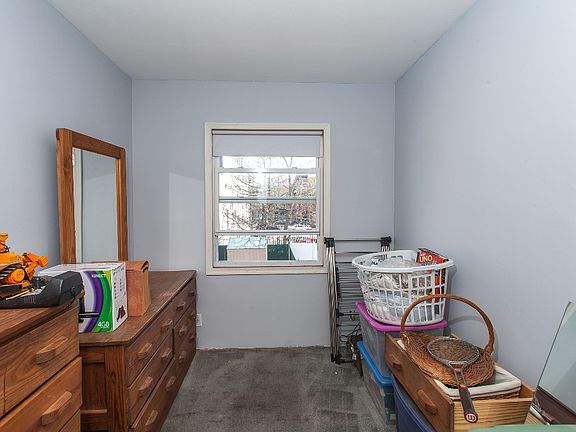2nd image of 2867 W 22nd St