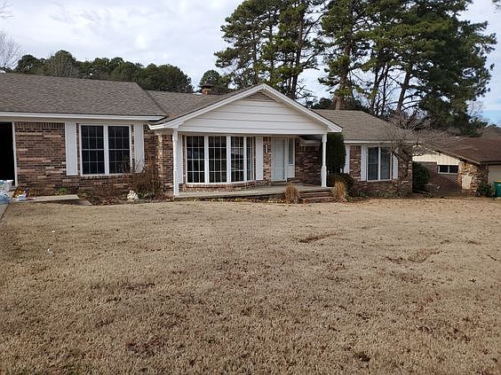 2nd image of 314 Tanglewood Dr