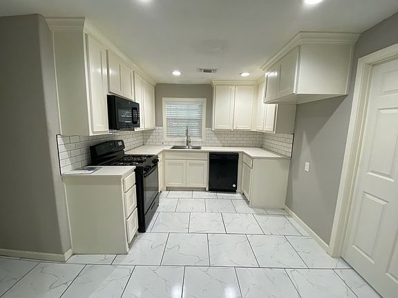 4th image of 1622 S Fannin Ave