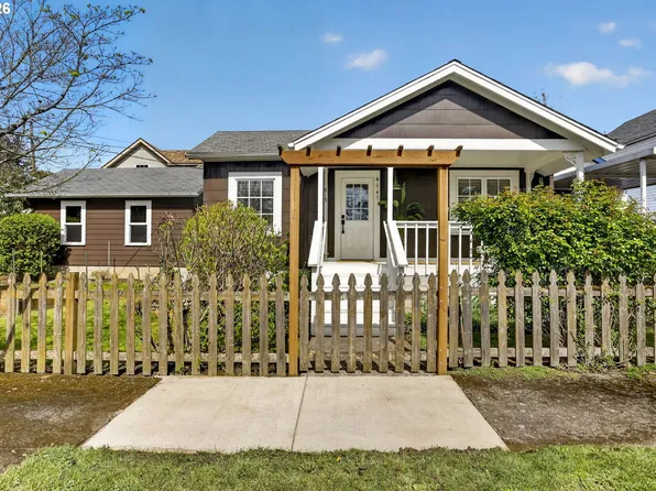 815 SE 2nd Ave, Camas, WA 98607