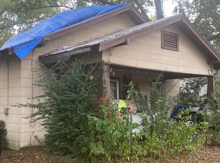 519 E Walnut St, Ozark, AR 72855