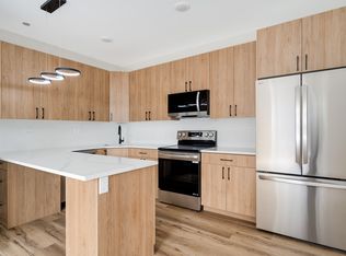 3992 S Lake Park Ave #W, Chicago, IL 60653