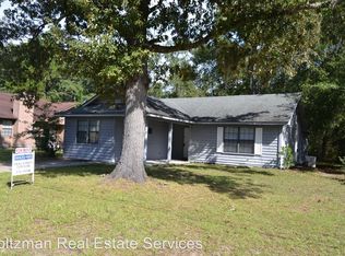 1312 Forest Lake Dr, Hinesville, GA 31313