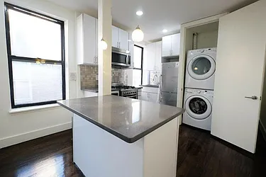 Rented by Ledvech Group