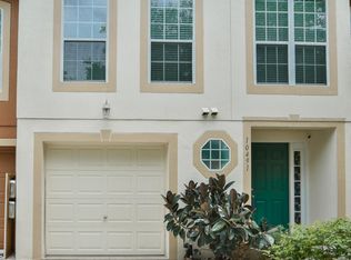 10491 Autumn Trace Rd, Jacksonville, FL 32257